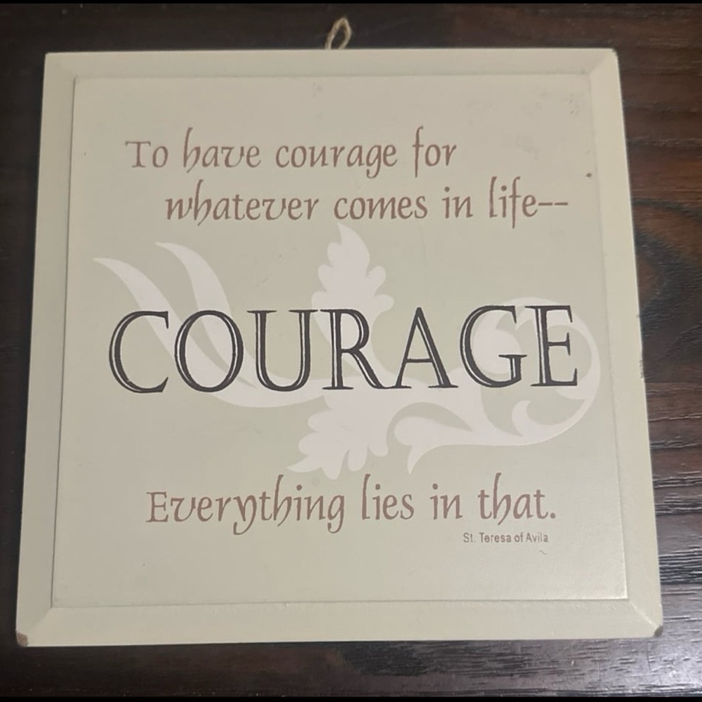 Wooden hanging courage decor